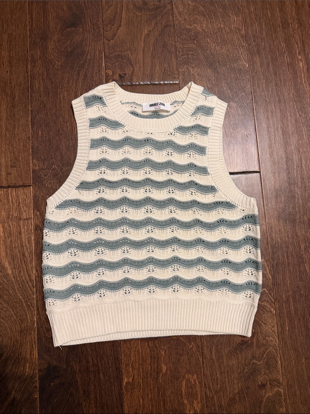 Double Zero Cream & Dusty Green Wave Knit Tank